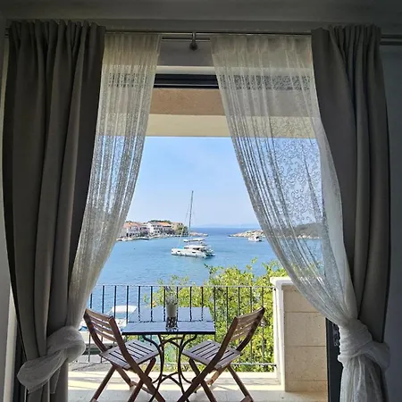 Augusta Insula 4* Lastovo
