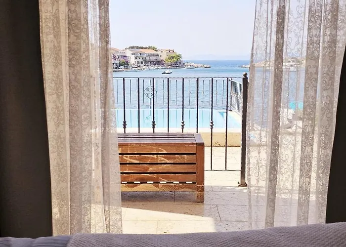 Augusta Insula Pensionat Lastovo