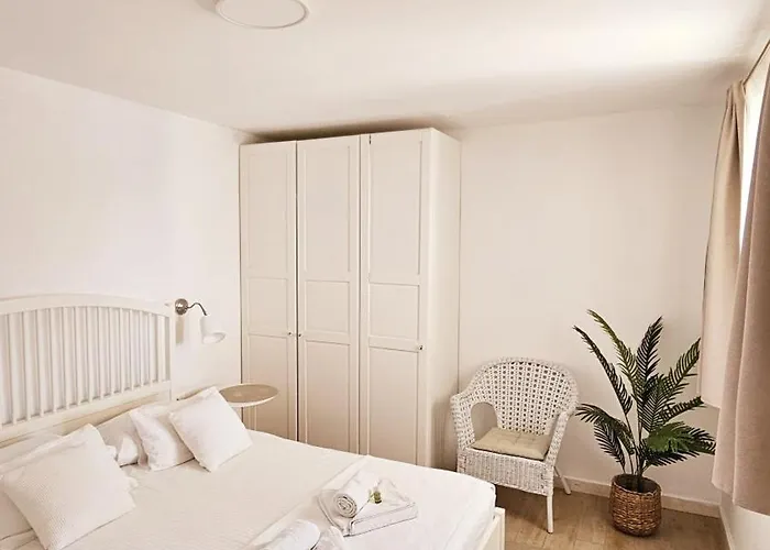 Augusta Insula Pensionat Lastovo