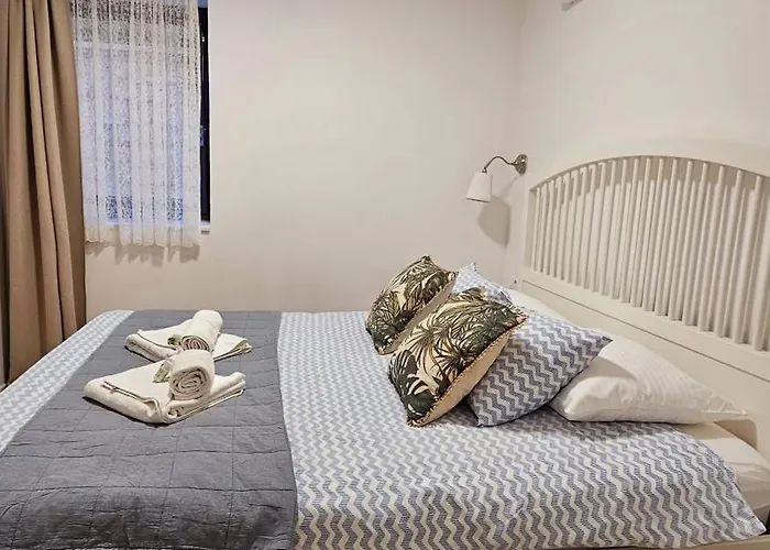 Pensionat Augusta Insula 4*