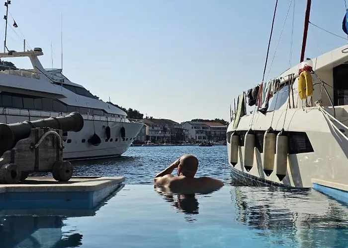 Augusta Insula 4* Lastovo